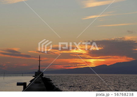大牟田市 三池港 夕日、 大牟田市 三池港 夕日、 56768238