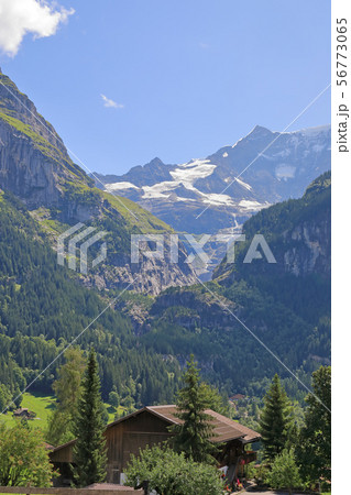 スイス、グリンデルワルトの景色 スイス、グリンデルワルトの景色 56773065