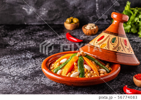 Vegetable tagine with almond and chickpea 56774083