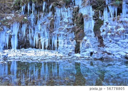 【埼玉県】三十槌の氷柱 56778805
