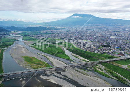 富士川と富士山 56789345