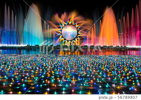 水とイルミネーション 水とイルミネーション 56789807