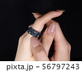 美しい手と共に輝くリング② 美しい手と共に輝くリング② 56797243