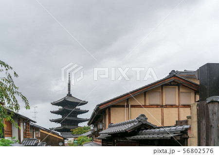 雨の京都 法観寺(八坂の塔) 雨の京都 法観寺(八坂の塔) 56802576