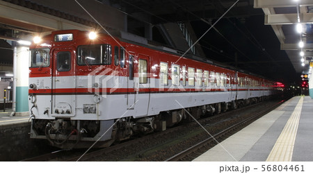 磐越西線キハ40・47(新新潟色/4両) 磐越西線キハ40・47(新新潟色/4両) 56804461