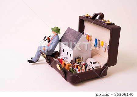 退職後の人生の後片付け 退職後の人生の後片付け 56806140