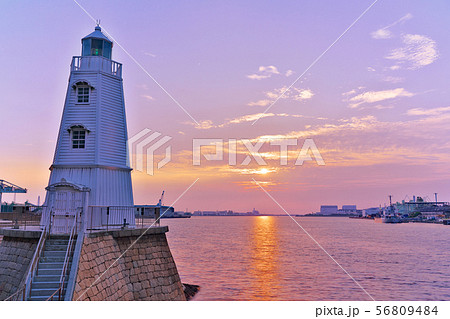【旧堺燈台 (夕刻)】 大阪府堺市堺区大浜北町５ 56809484