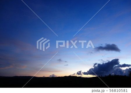 南国の夕焼け 南国の夕焼け 56810581