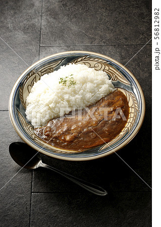 熱々チーズカリー 56812982