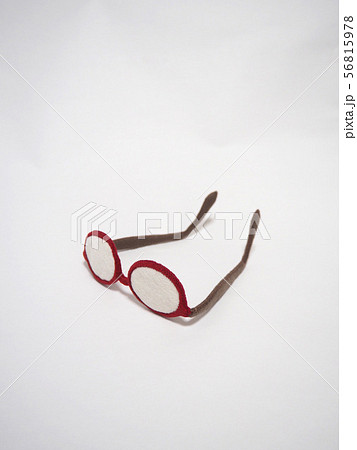 フェルト作品　眼鏡 56815978