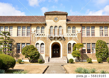 神戸女学院岡田山キャンパス　理学館（重要文化財） 56819165