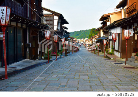 八尾・諏訪町本通り　日本の道百選 56820528