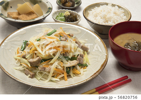 青パパイヤイリチー定食 56820756