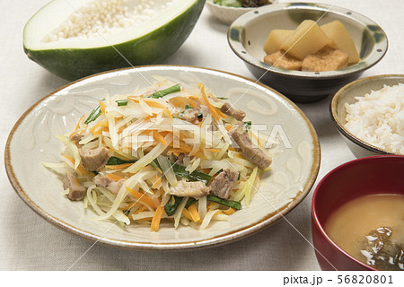 青パパイヤイリチー定食 青パパイヤイリチー定食 56820801