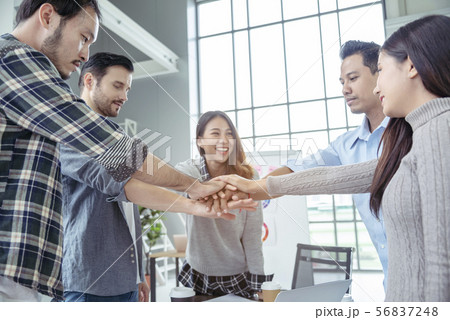 Partner Business Teamwork Trust 56837248