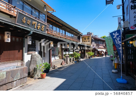 葛飾区柴又 帝釋天参道 葛飾区柴又 帝釋天参道 56840857