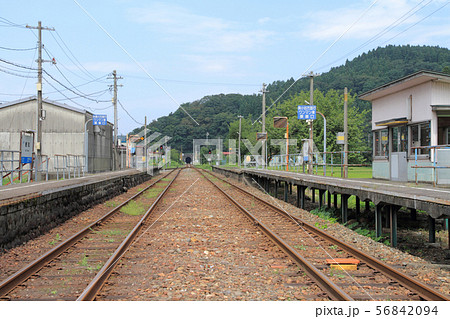 JR大糸線　根知駅 56842094