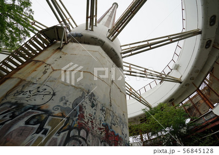 廃墟　ホテル　ラ・レインボー　展望台　横撮り 56845128