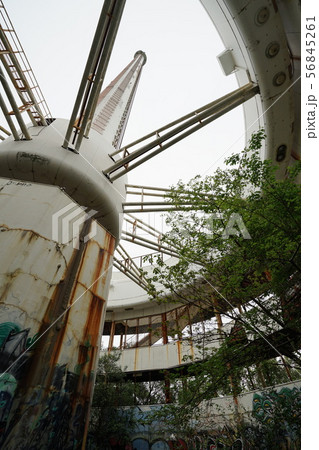 廃墟　ホテル　ラ・レインボー　展望台　縦撮り 56845261