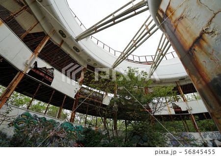 廃墟　ホテル　ラ・レインボー　展望台　横撮り 56845455