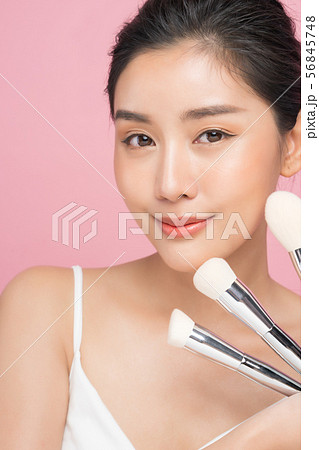 女性 ビューティー 女性 ビューティー 56845748