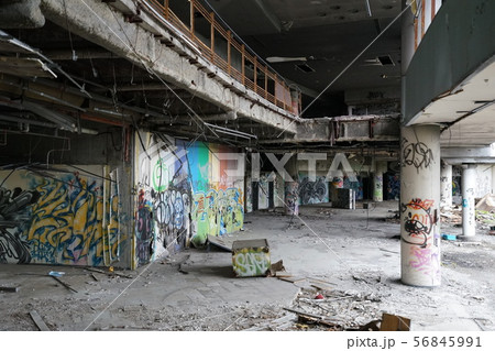 廃墟 ホテル ラ・レインボー 内部 横撮り 廃墟 ホテル ラ・レインボー 内部 横撮り 56845991