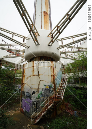 廃墟　ホテル　ラ・レインボー　展望台　縦撮り 56845995