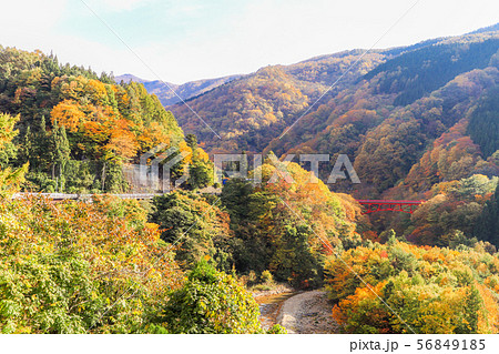 Beautiful mountain view of Japan autumn ,Nagano 56849185