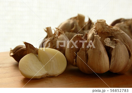 ニンニク 56852783