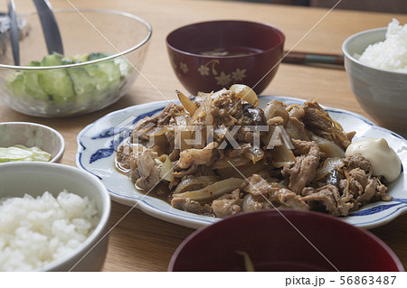 豚肉と茄子の生姜焼き定食 56863487