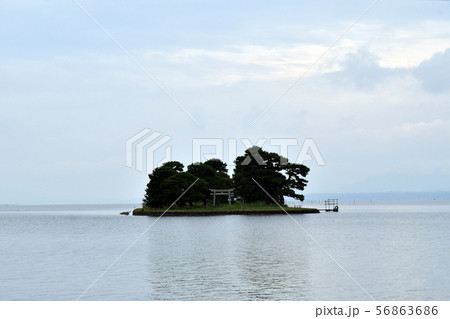 松江 宍道湖 曇り 松江 宍道湖 曇り 56863686