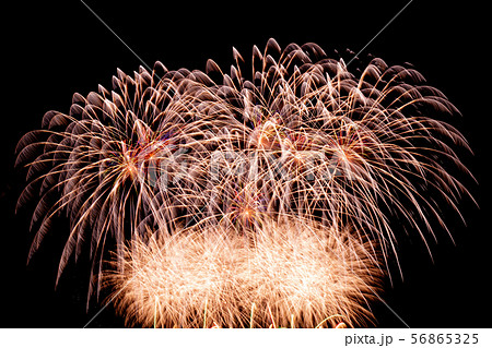 今日 花火 横浜 市 横浜開港祭でフィナーレの花火を全18区にて同時打ち上げ コロナ禍収束と笑顔、感謝の想いを乗せ（ウォーカープラス）