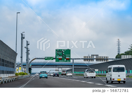 滋賀県 名神高速道路を走行中の自動車 もうすぐ瀬田東ジャンクション 滋賀県 名神高速道路を走行中の自動車 もうすぐ瀬田東ジャンクション 56872781