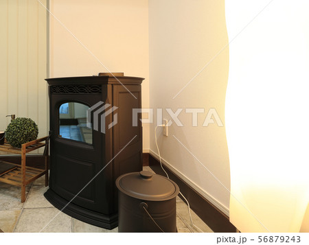 お洒落なペレットストーブ イメージ お洒落なペレットストーブ イメージ 56879243
