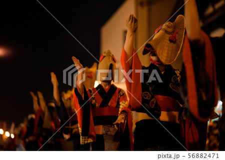 西馬音内盆踊り　秋田 56882471