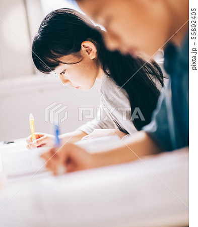 女の子 塾 勉強 女の子 塾 勉強 56892405