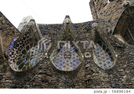 コロニア・グエル教会堂 56896184