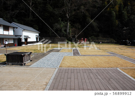 「岡部宿本陣址」の建屋間取り配置平面表示(静岡県藤枝市) 56899912