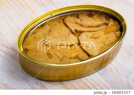 Tuna preserves in oil Tuna preserves in oil 56902357