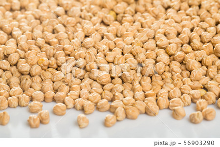 Close up of uncooked chickpea 56903290