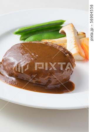 デミグラスハンバーグ 56904556
