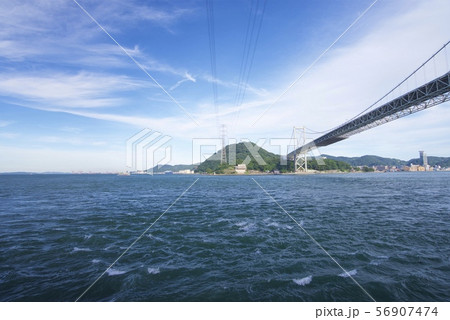 下関側からの関門海峡の風景(山口県下関市) 下関側からの関門海峡の風景(山口県下関市) 56907474