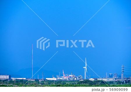 青空と緑と風力発電【福岡県】 青空と緑と風力発電【福岡県】 56909099