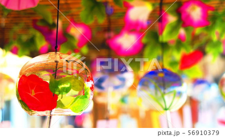 西新井大師風鈴祭りの風景の写真素材