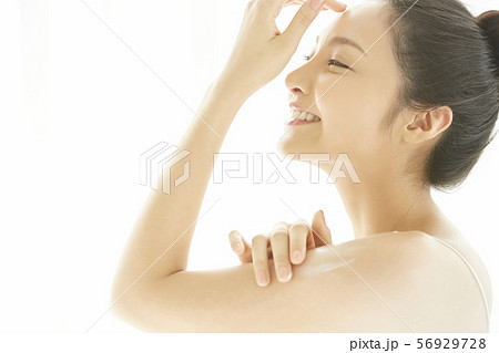 ビューティー　ボディケア 56929728