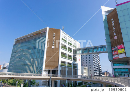 駅前風景　河辺駅 56930601