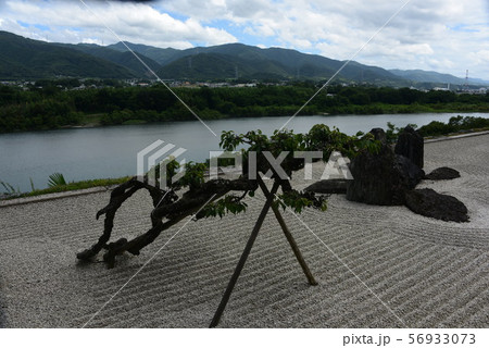 本楽寺の枯山水 本楽寺の枯山水 56933073