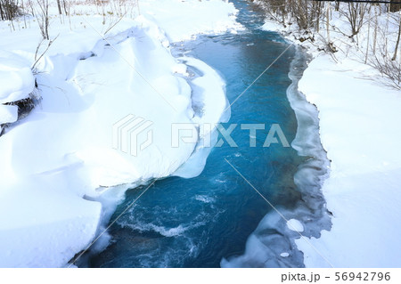 美瑛川　雪景色 56942796