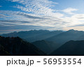 北アルプスの夜明け 56953554