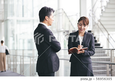 ビジネスイメージ 56956305